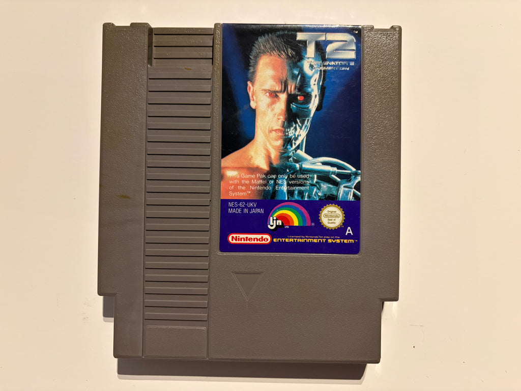 NES - Terminator 2: Judgment Day med manual + dust protector