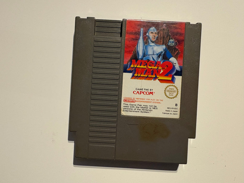 NES - Mega Man 2 + dust protector