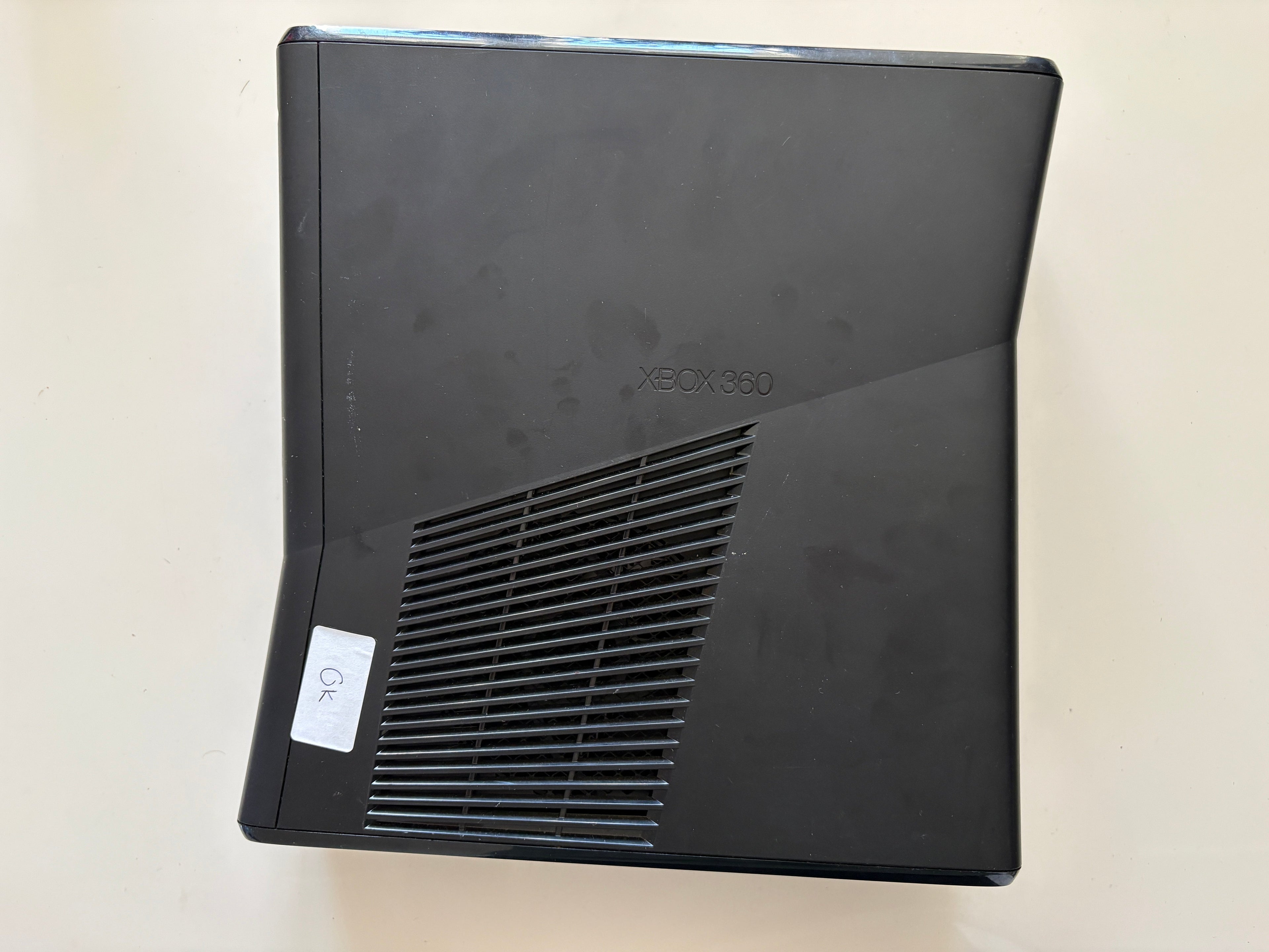 Xbox 360-S (Slim) - Konsol Pakker