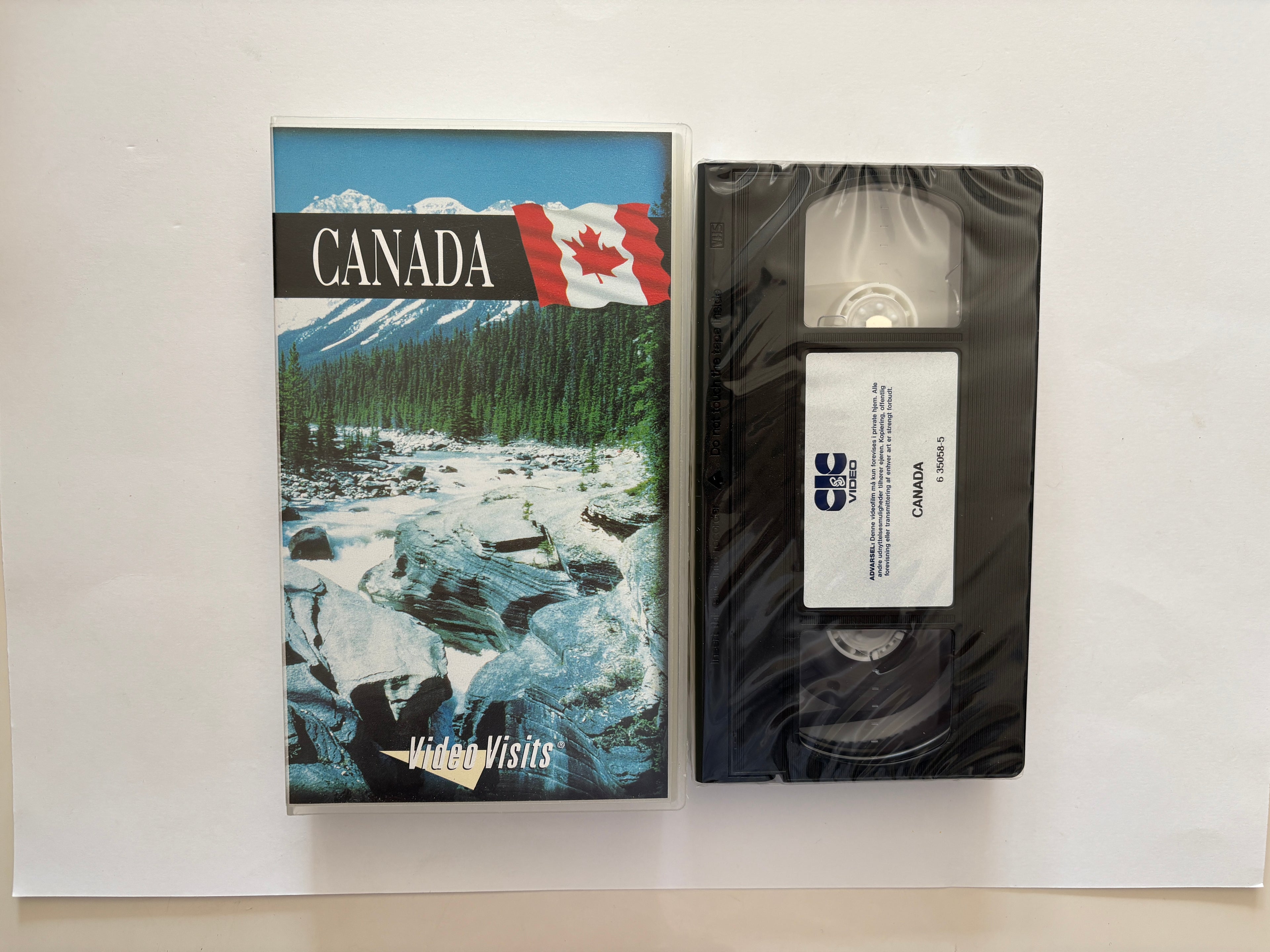 NY VHS: Canada – Video Visits – Forseglet