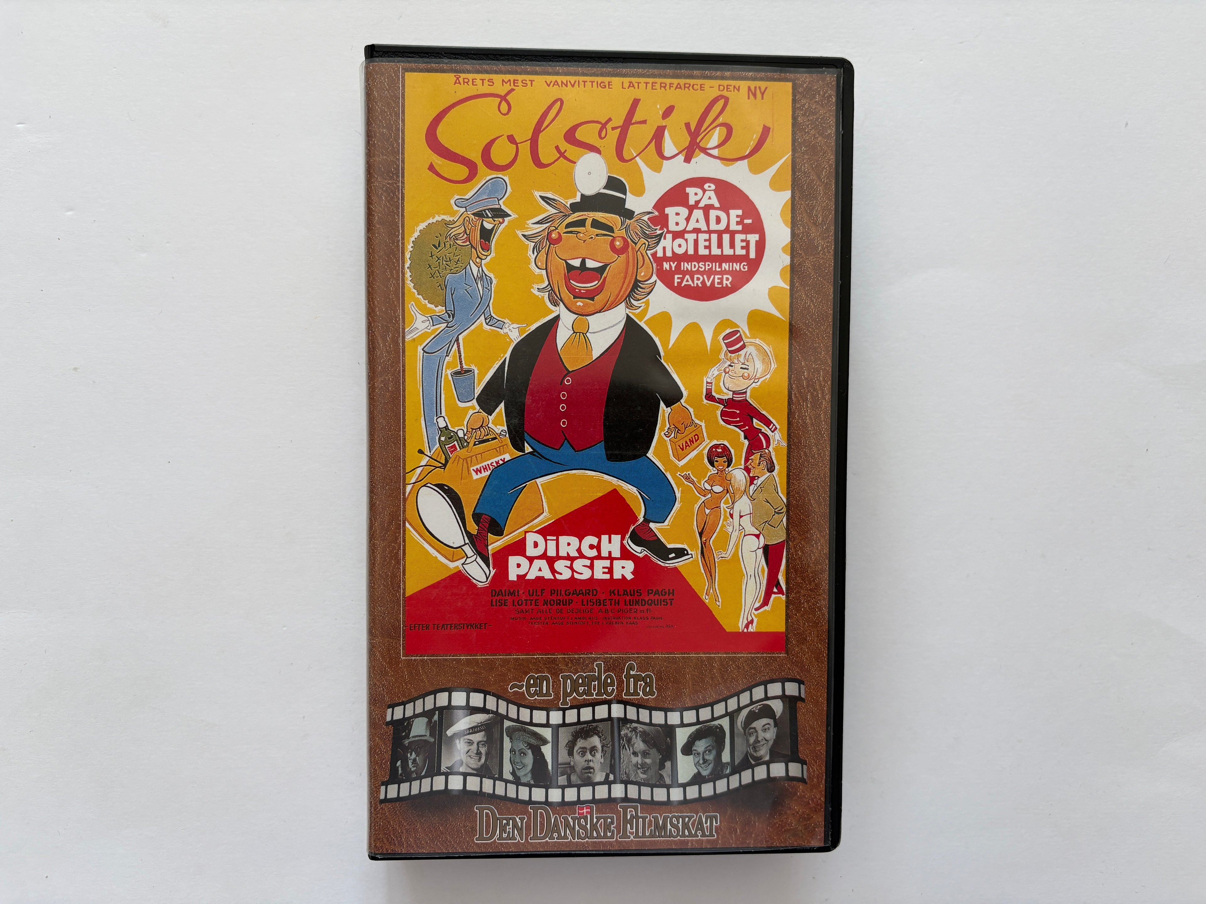 VHS - Solstik På Badehotellet