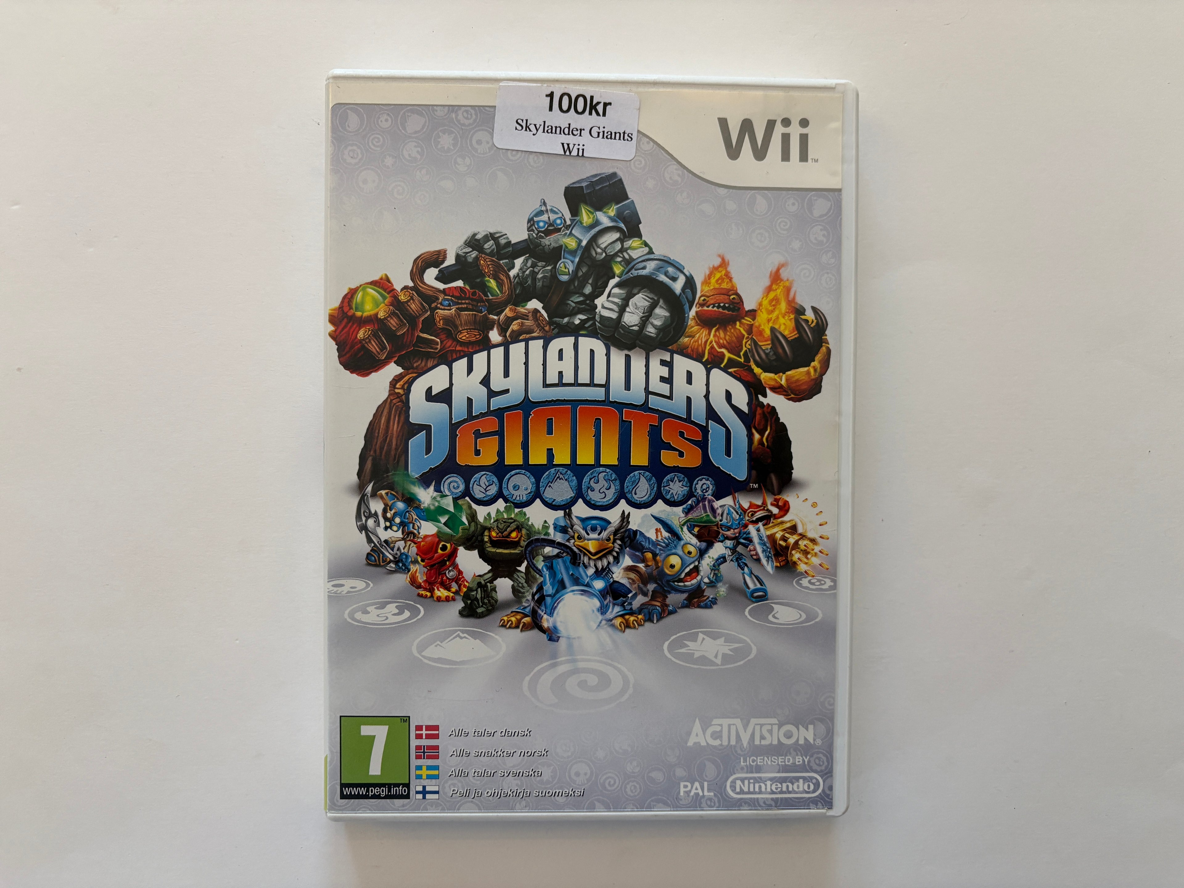WII - Skylanders Giants
