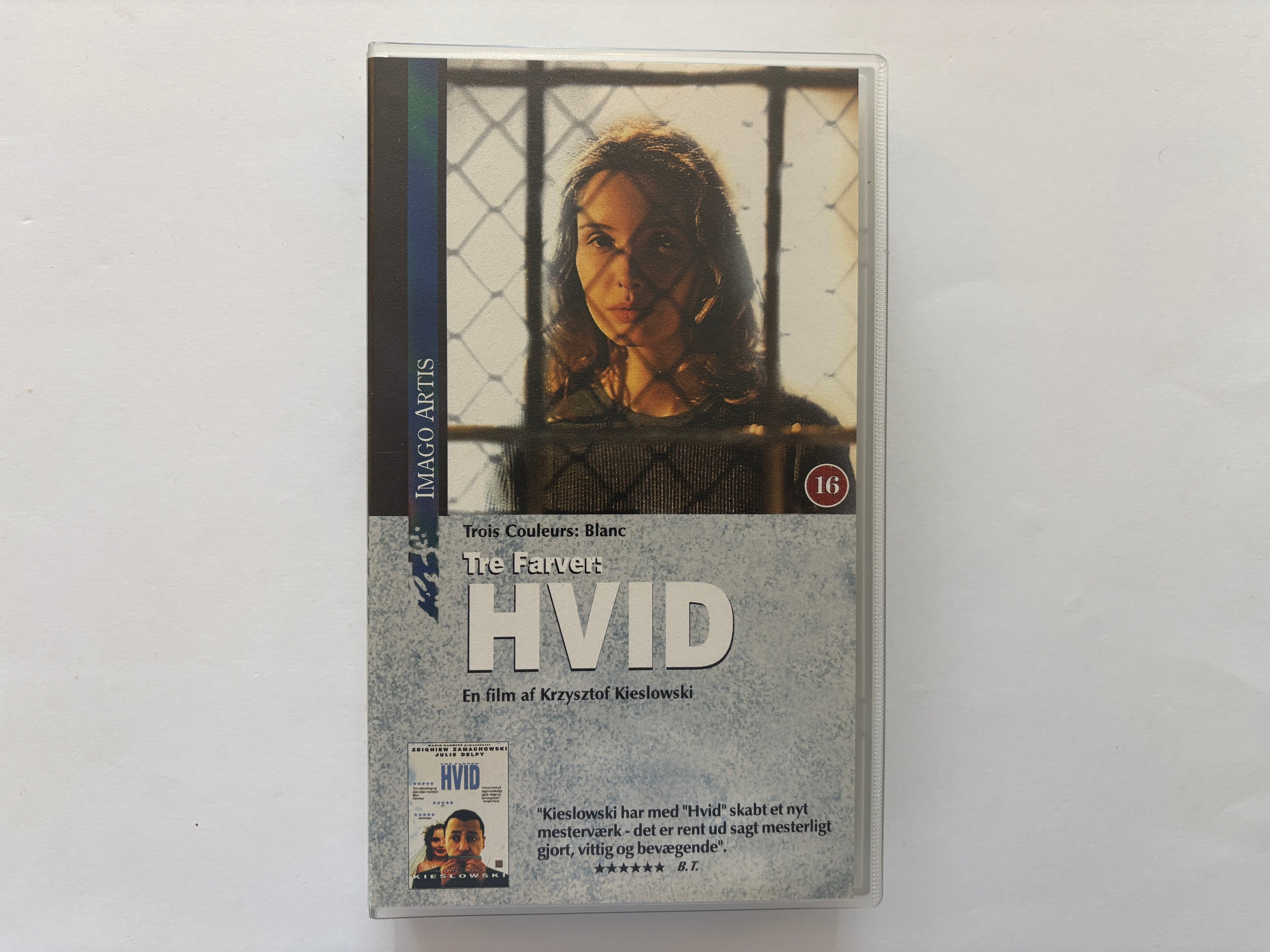 VHS - Tre Farver: Hvid
