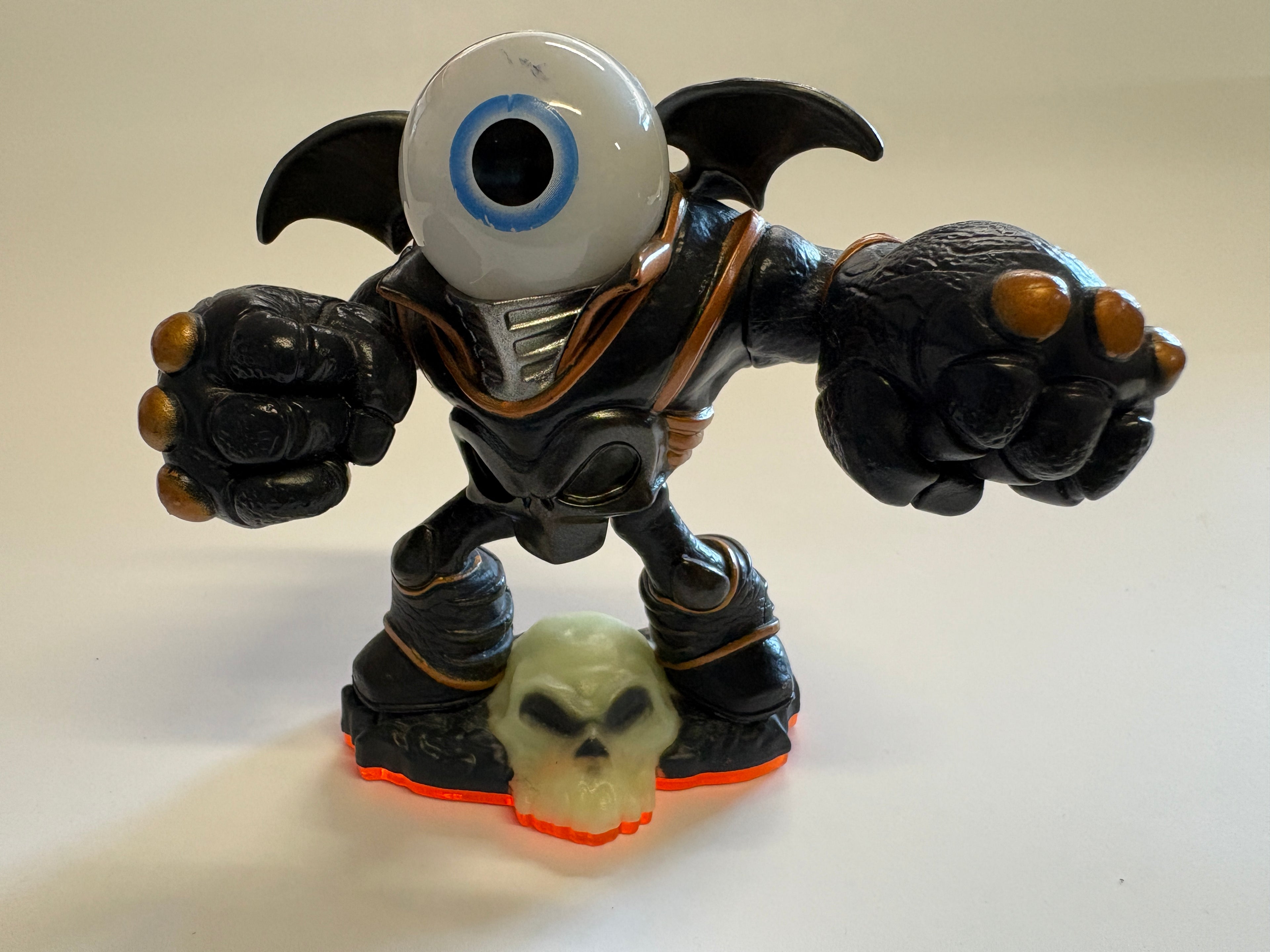 Eye Brawl